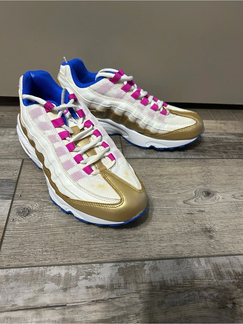 Nike Air Max 95 LE GS Peanut butter & jelly White Gold Blue Pink